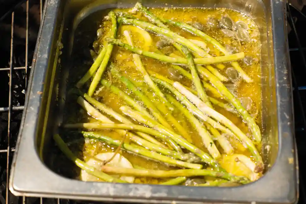 Cold Asparagus with Prosciutto and Lemon