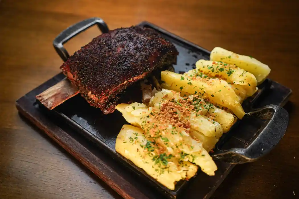 Herbed Beef Rib Roast