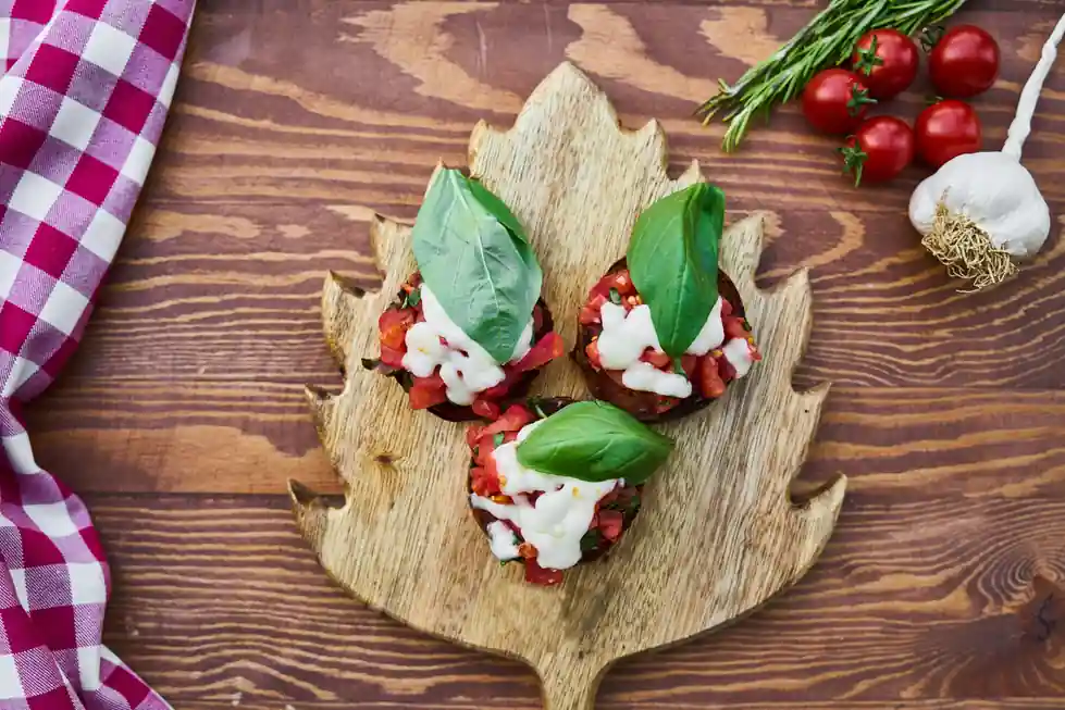 Sauteed Cherry Tomatoes with Garlic and Basil