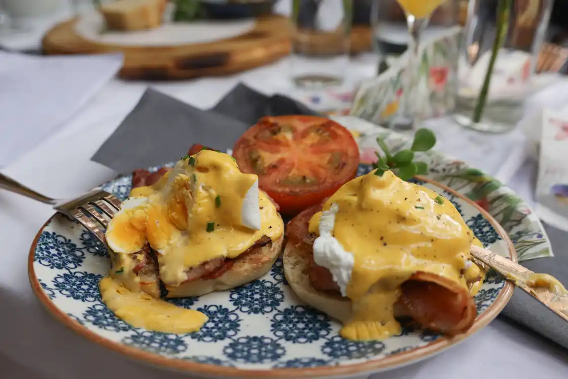 Southern Hollandaise Sauce