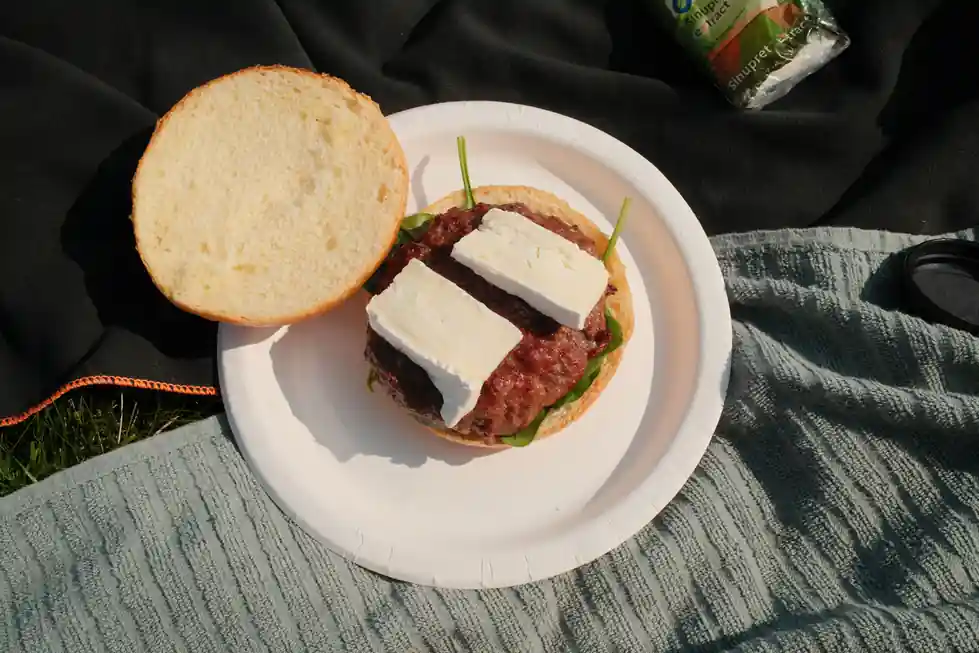 Spinach and Feta Turkey Burgers