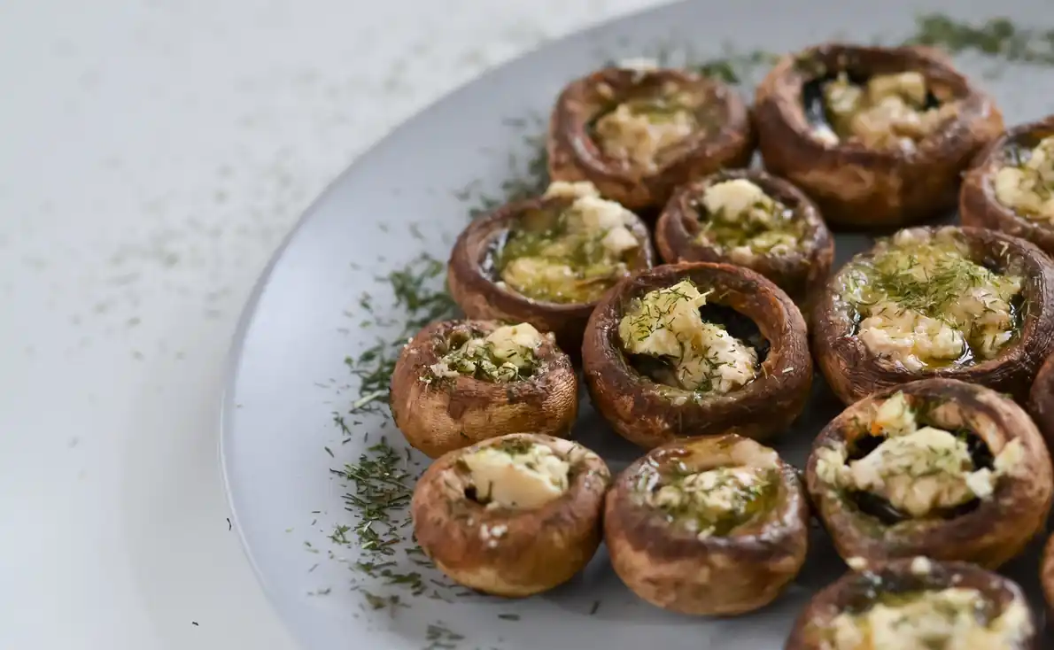 Stuffed Mushrooms with Spinach