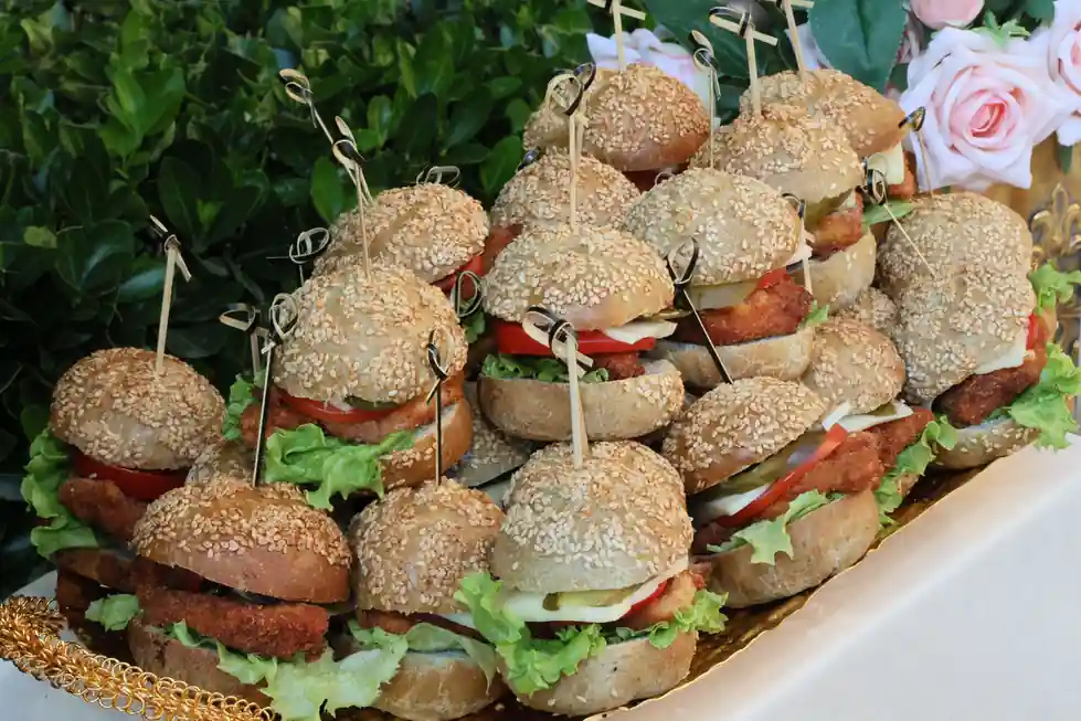 Travis's Turkey Burgers with a Bite
